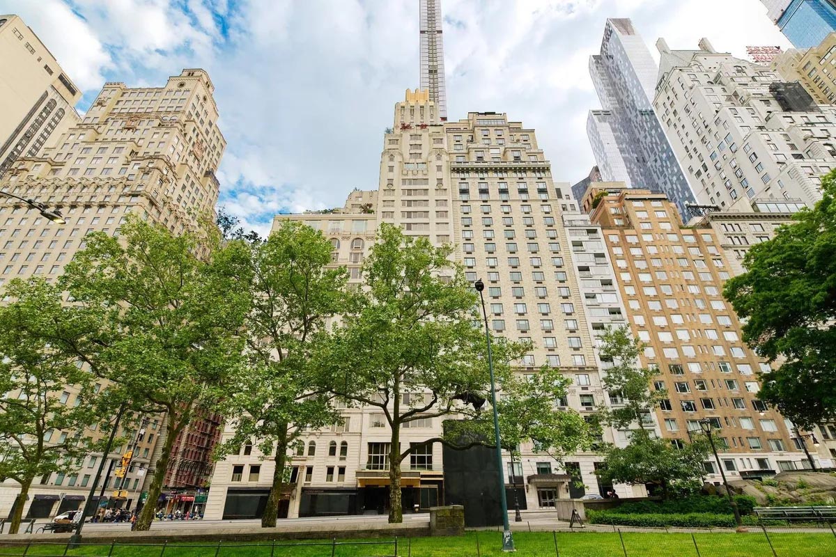 Scopri di più sull'articolo La volatilità dei mercati crea turbolenze senza precedenti nel settore immobiliare ultra-lusso (Wall Street Journal)