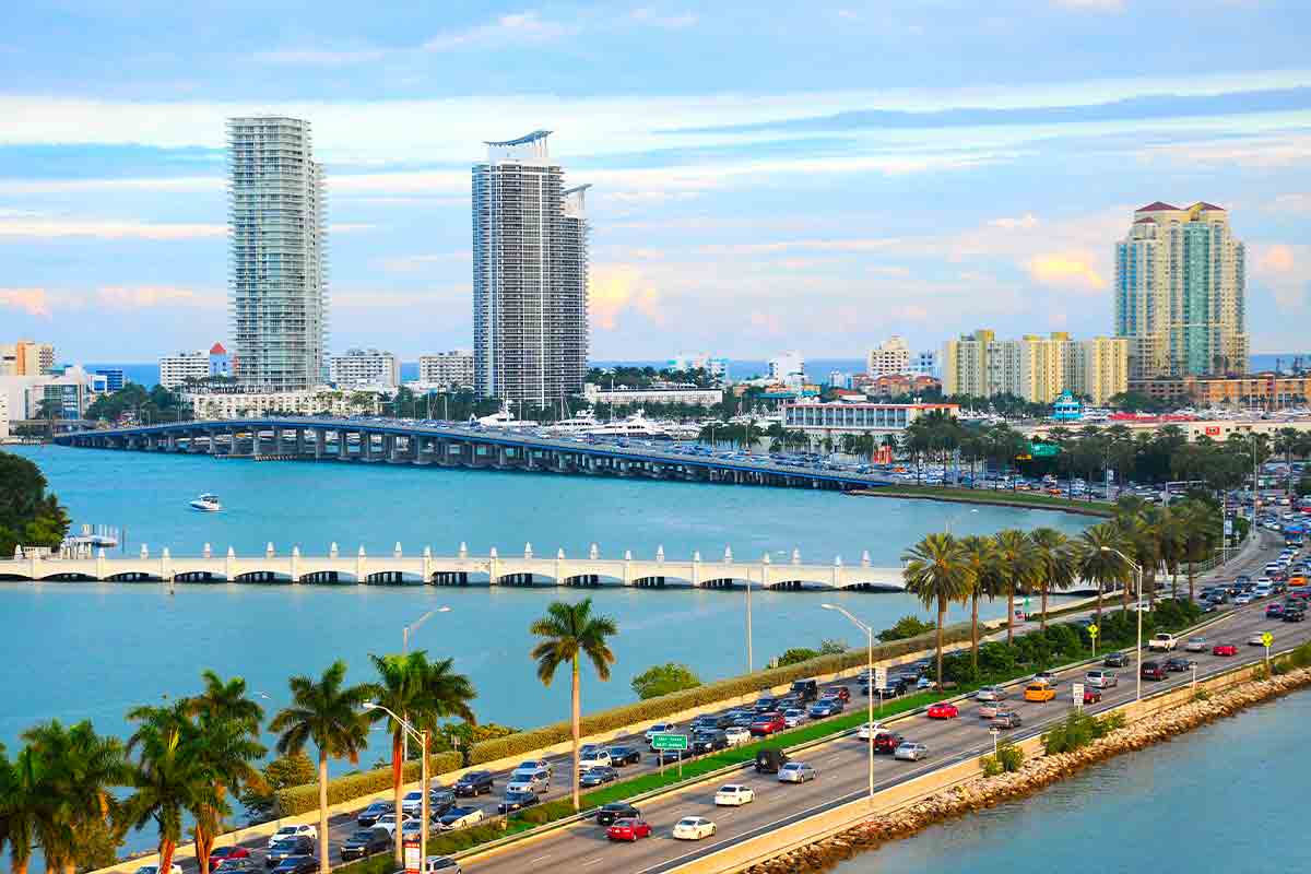 Scopri di più sull'articolo Immobiliare del Sud Florida 2025: Crescita, Determinazione e Opportunità